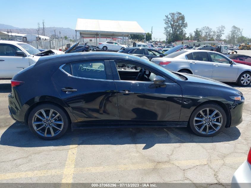 2022 MAZDA MAZDA3 HATCHBACK SELECT JM1BPAKL9N1516053