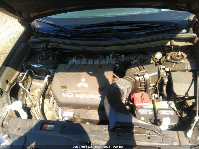 2017 MITSUBISHI OUTLANDER GT - JA4JZ4AX5HZ055932