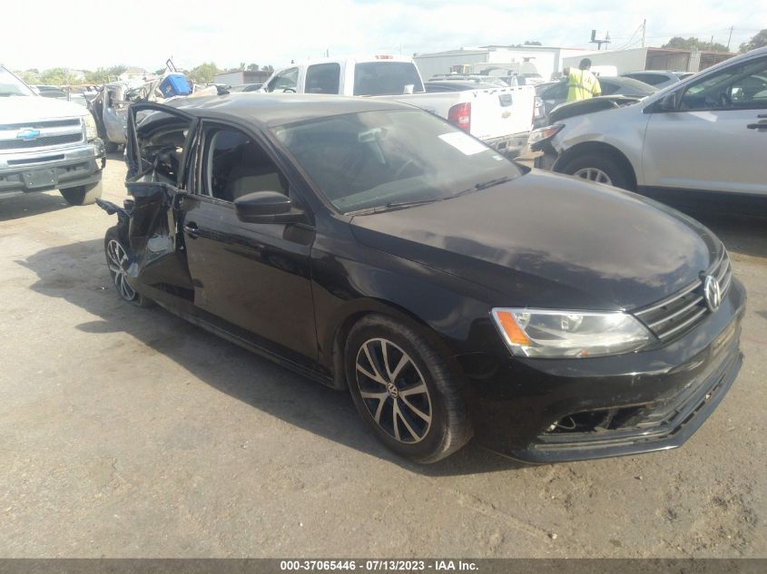 2016 VOLKSWAGEN JETTA SEDAN 1.4T SE - 3VWD67AJ5GM252640