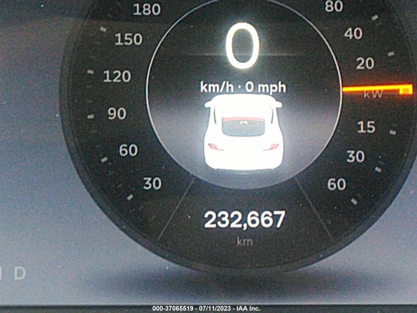 2014 TESLA MODEL S 60 KWH BATTERY/P85 - 5YJSA1H15EFP36224