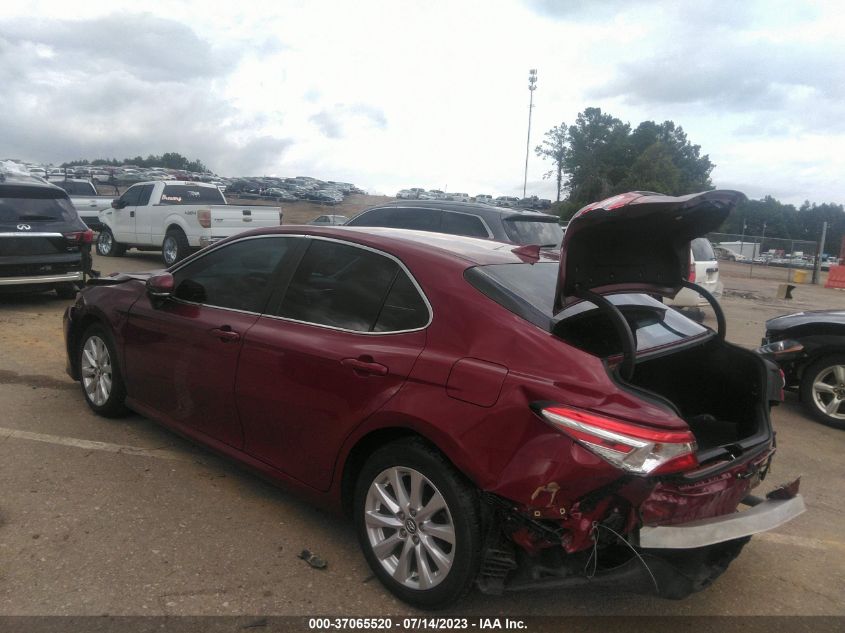 2018 TOYOTA CAMRY LE/SE/XLE/L - 4T1B11HK0JU523199