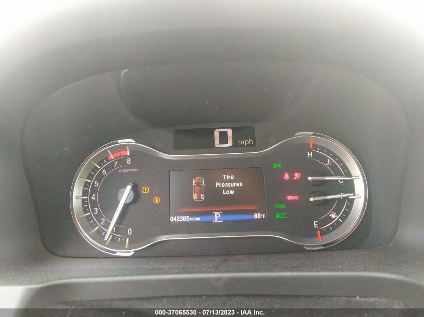 2018 HONDA PILOT TOURING - 5FNYF5H98JB006830