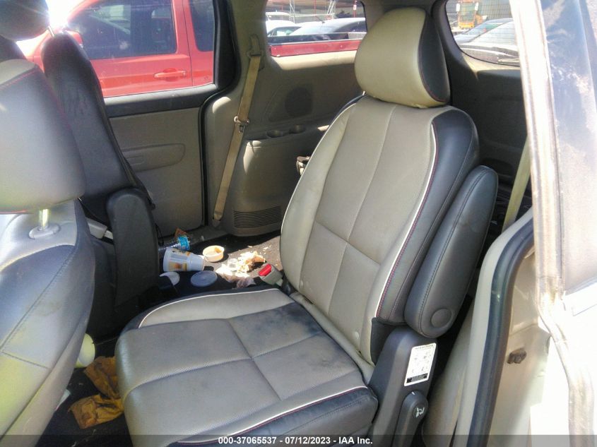 2016 KIA SEDONA LX - KNDMB5C17G6212396