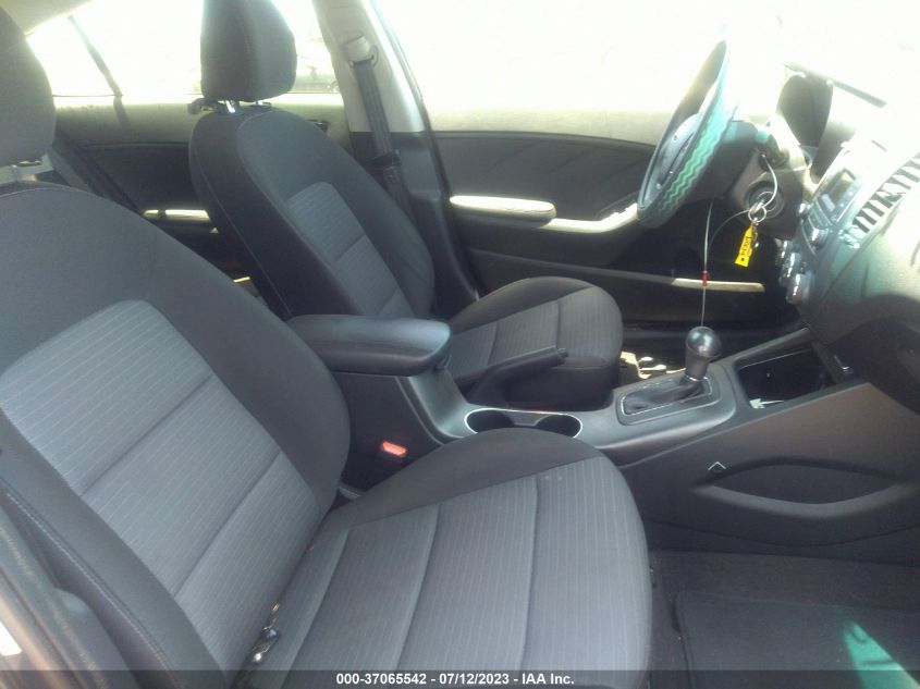 2015 KIA FORTE LX - KNAFX4A69F5393117