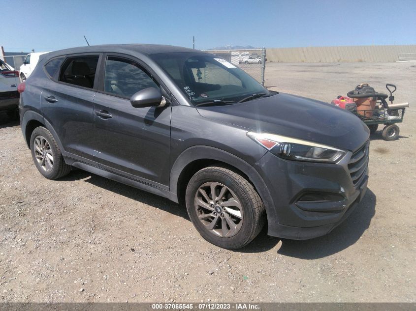 2017 HYUNDAI TUCSON SE - KM8J23A47HU396252