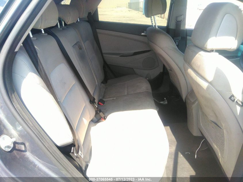 2017 HYUNDAI TUCSON SE - KM8J23A47HU396252