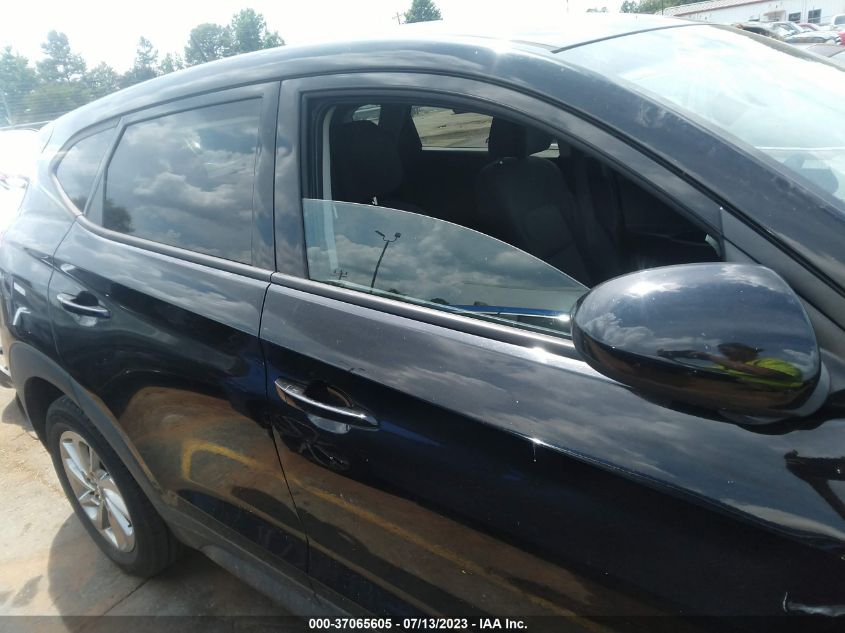 2017 HYUNDAI TUCSON SE - KM8J23A44HU336459