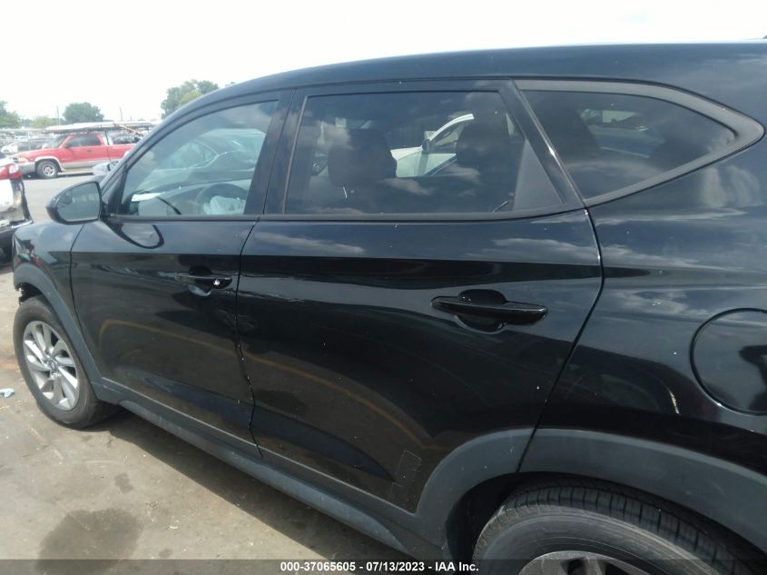 2017 HYUNDAI TUCSON SE - KM8J23A44HU336459