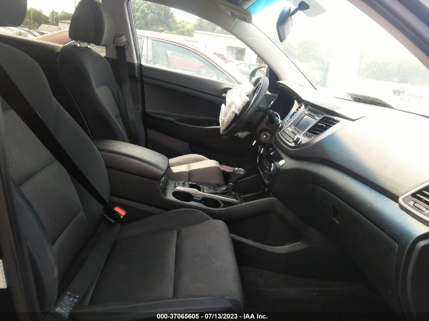 2017 HYUNDAI TUCSON SE - KM8J23A44HU336459