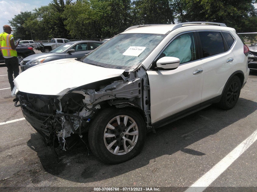 VIN KNMAT2MTXKP514119 2019 NISSAN ROGUE SV