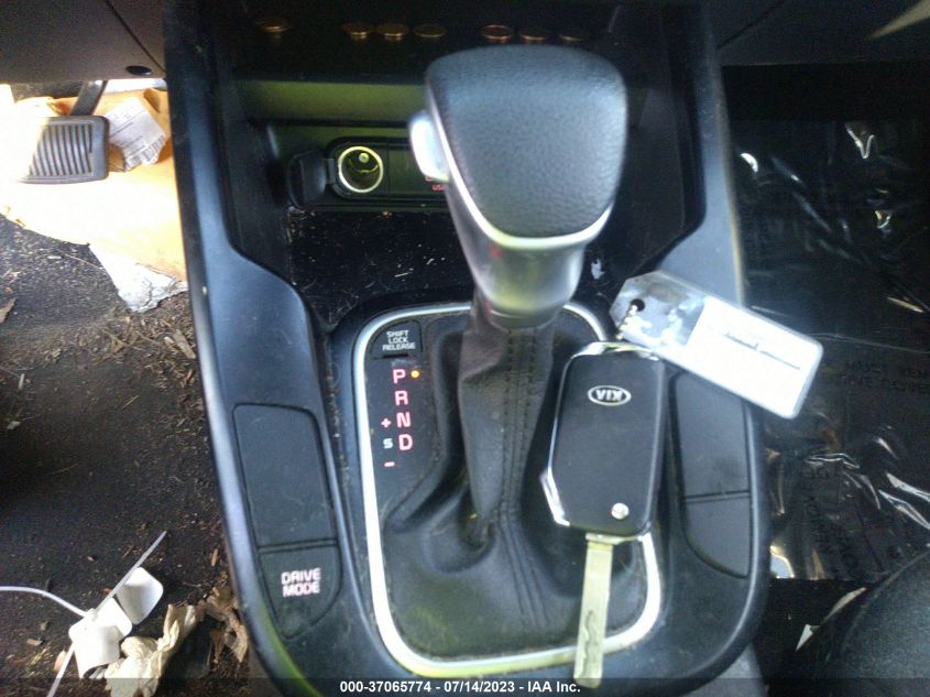 2020 KIA SOUL S - KNDJ23AU7L7118365