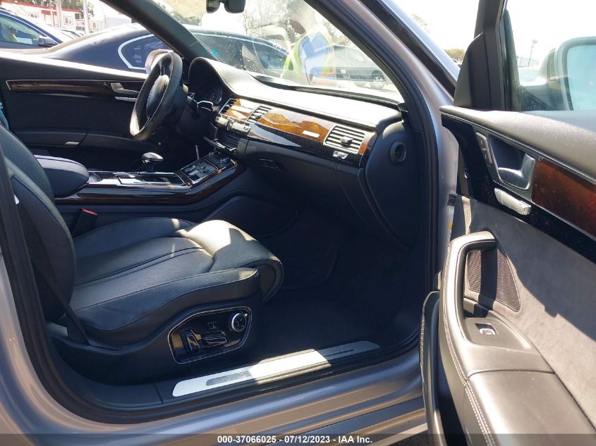 2018 AUDI A8 L - WAU44AFD4JN000462