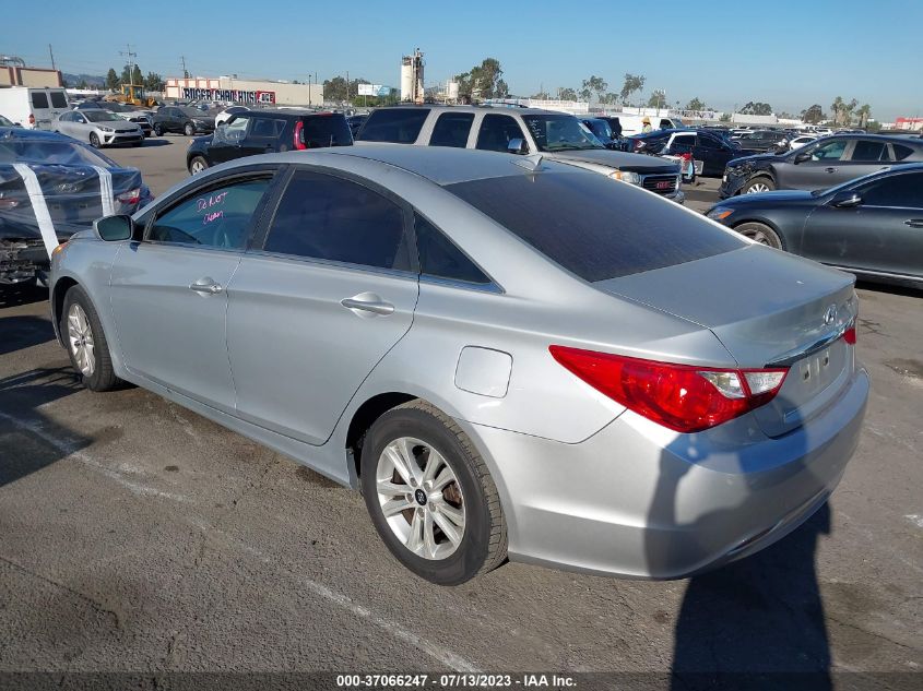 2013 HYUNDAI SONATA GLS PZEV - 5NPEB4AC9DH715612