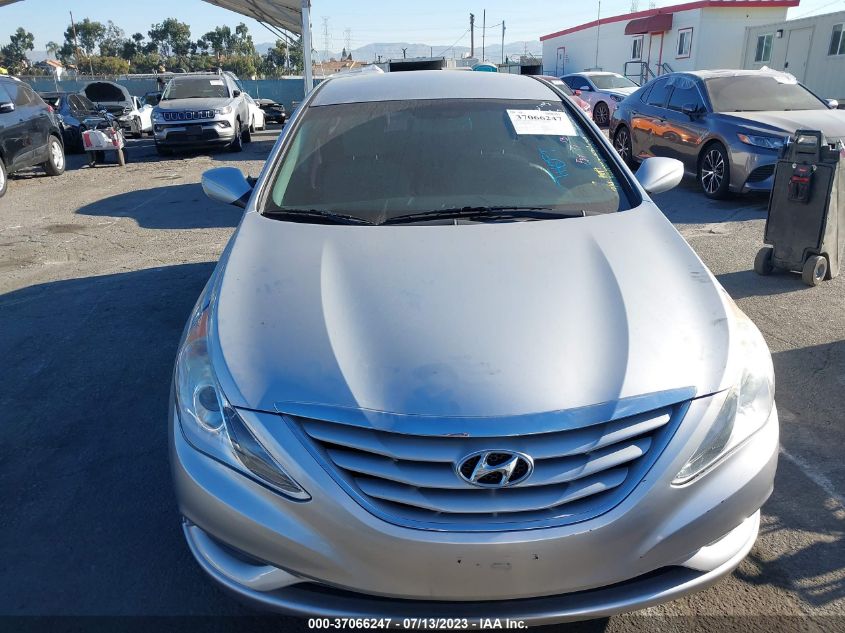 2013 HYUNDAI SONATA GLS PZEV - 5NPEB4AC9DH715612