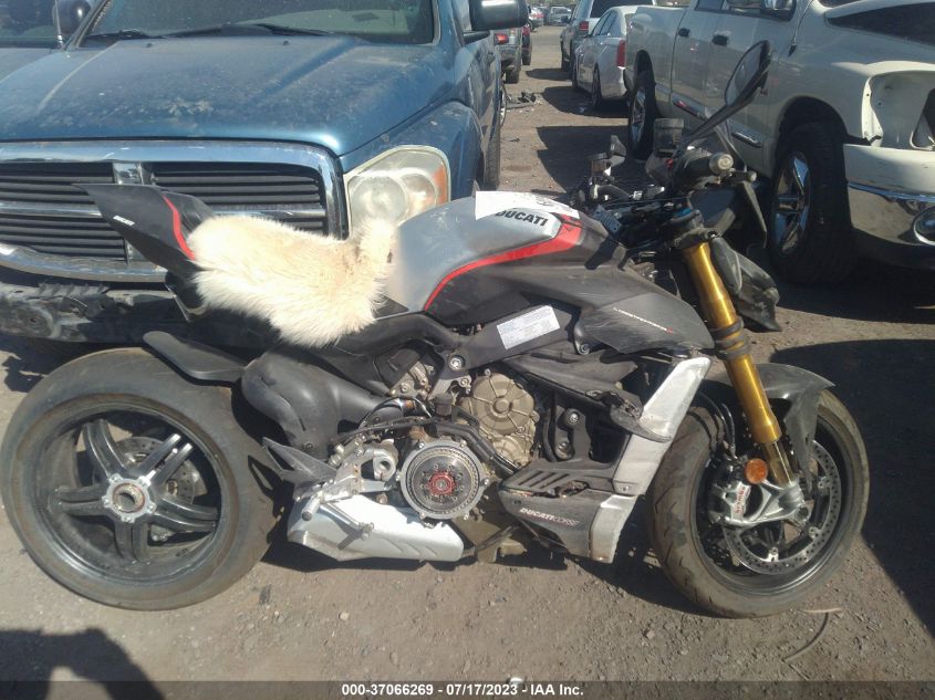 2022 DUCATI STREETFIGHTER V4/V4S ZDMFAKNW5NBOO7817
