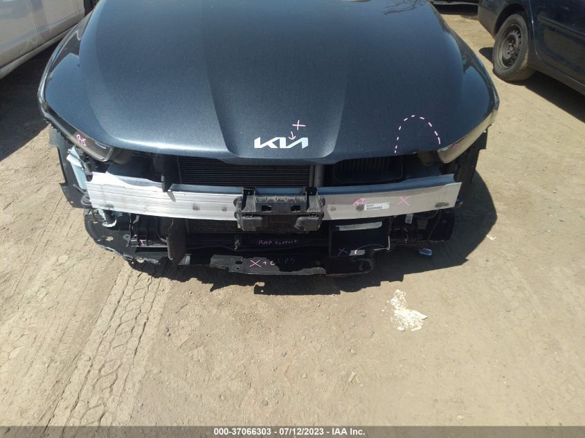 2022 KIA K5 LXS - 5XXG14J28NG094637