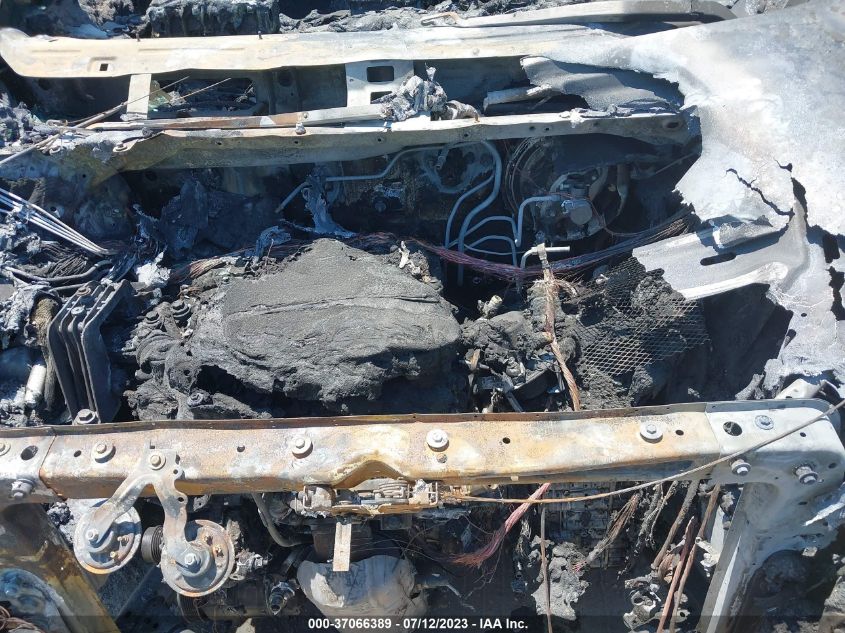 2020 CHRYSLER PACIFICA TOURING L - 2C4RC1BG3LR157417