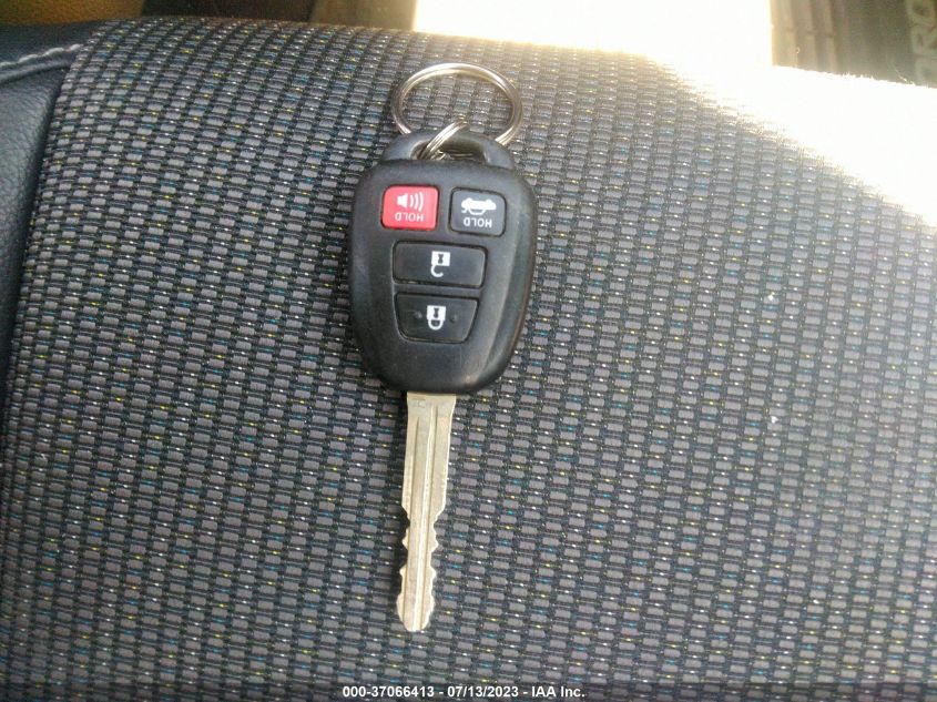 2019 TOYOTA COROLLA L/LE/SE/XLE/XSE - 2T1BURHE2KC127536