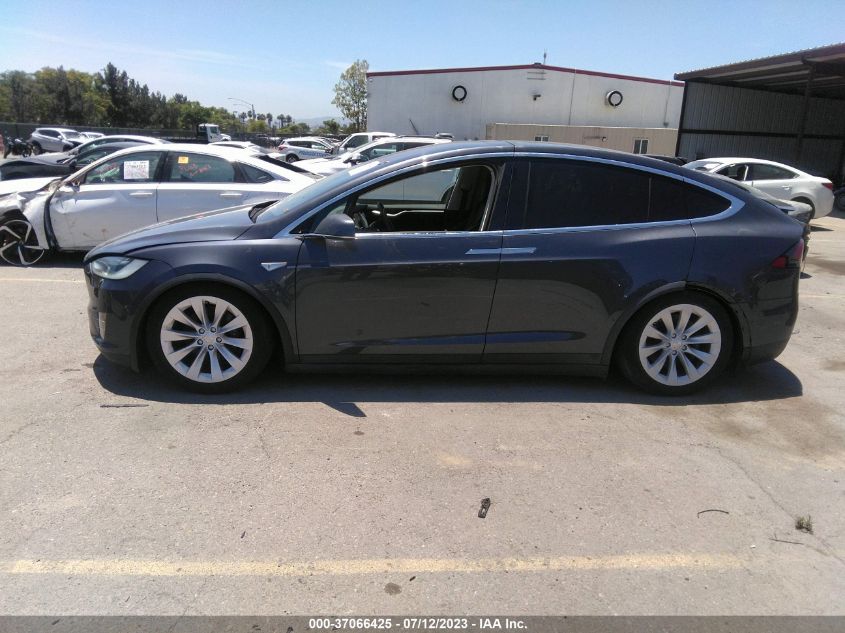 2016 TESLA MODEL X 70D/90D/75D/60D - 5YJXCAE26GF001865