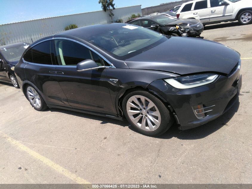 2016 TESLA MODEL X 70D/90D/75D/60D - 5YJXCAE26GF001865