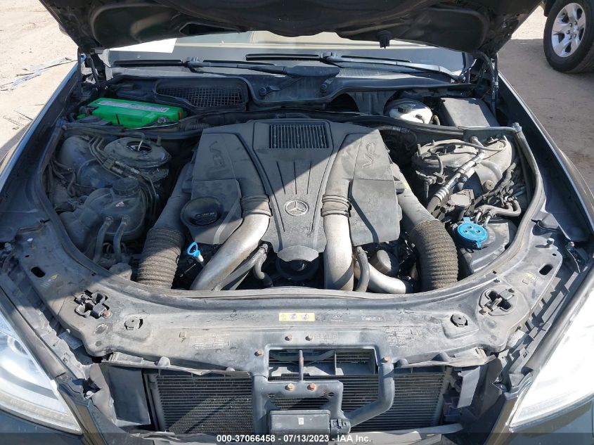 2013 MERCEDES-BENZ S-CLASS S 550 - WDDNG7DBXDA493844