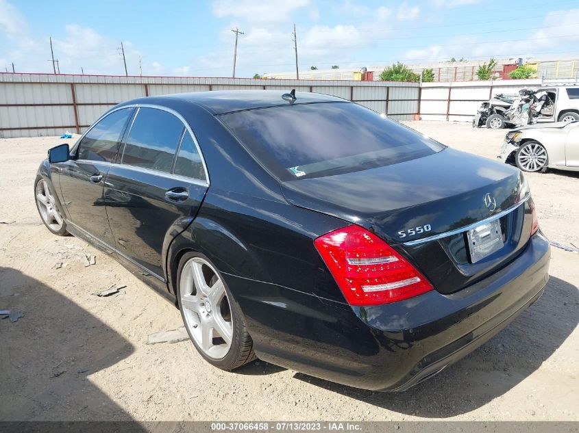 2013 MERCEDES-BENZ S-CLASS S 550 - WDDNG7DBXDA493844