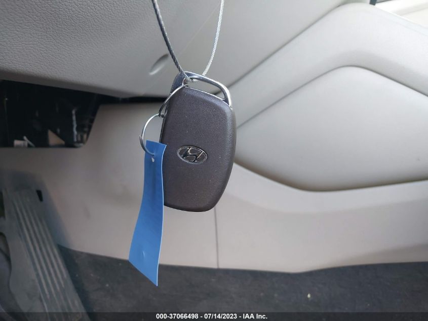 2019 HYUNDAI TUCSON VALUE - KM8J33A43KU851375