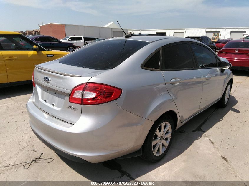 2013 FORD FIESTA SE - 3FADP4BJ8DM215953