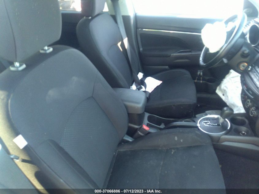 2015 MITSUBISHI OUTLANDER SPORT ES - 4A4AP3AUXFE021042