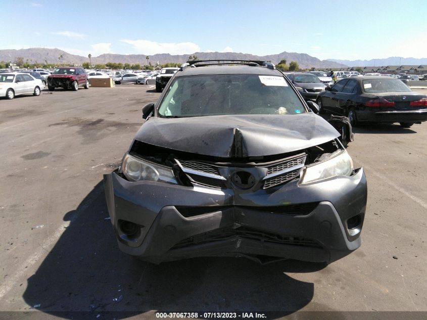 2015 TOYOTA RAV4 LE - JTMZFREV6FD053608