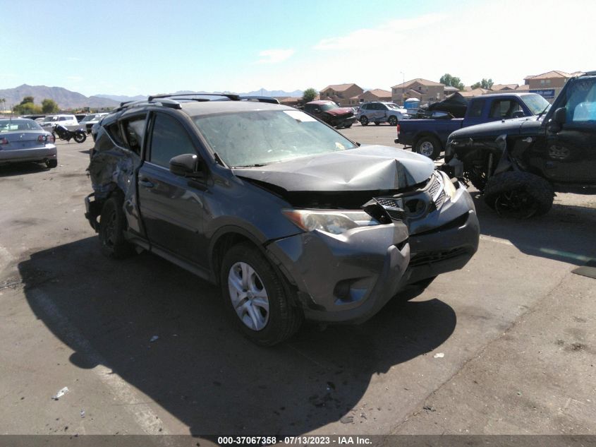 2015 TOYOTA RAV4 LE - JTMZFREV6FD053608