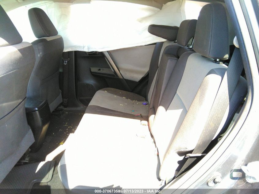 2015 TOYOTA RAV4 LE - JTMZFREV6FD053608
