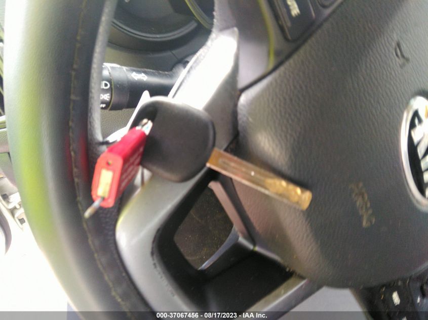 2014 KIA RIO LX - KNADM5A31E6356082