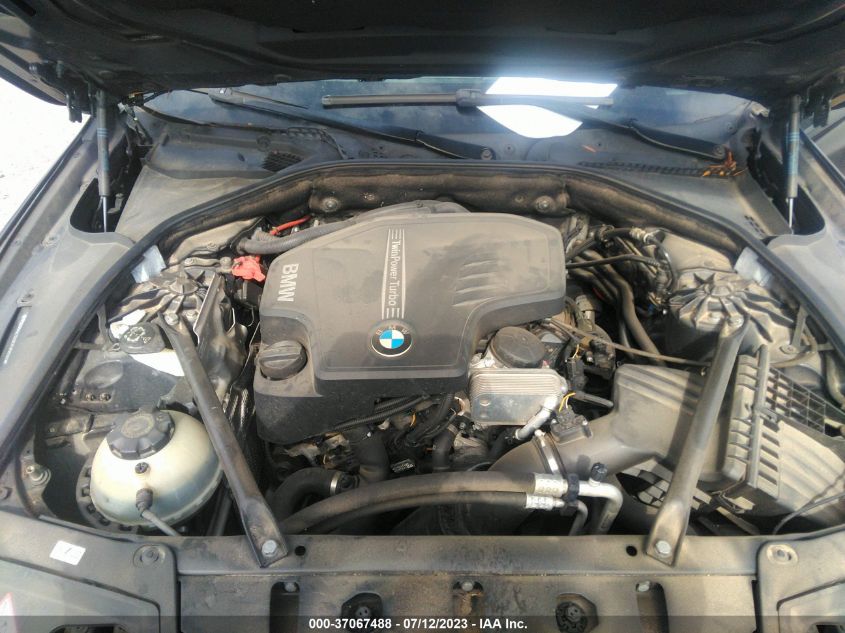 2013 BMW 5 SERIES 528I - WBAXG5C50DDY35932