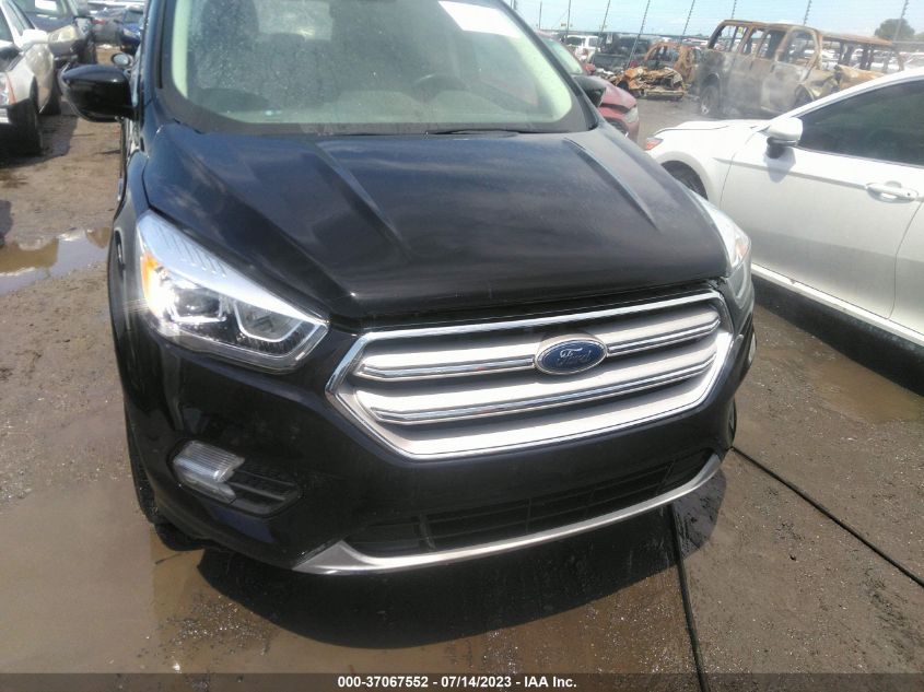 2019 FORD ESCAPE SEL - 1FMCU0HD8KUC46035