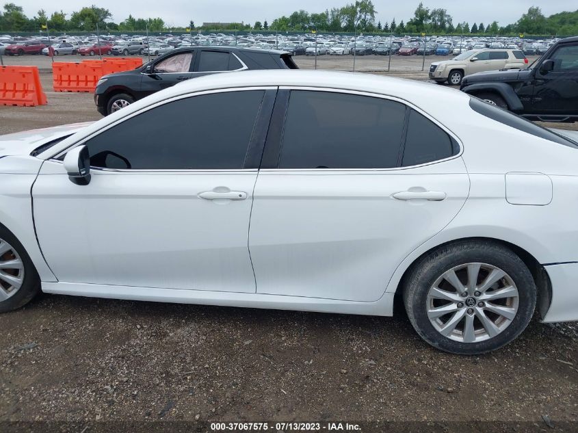 2018 TOYOTA CAMRY LE/SE/XLE/L - JTNB11HK3J3011524