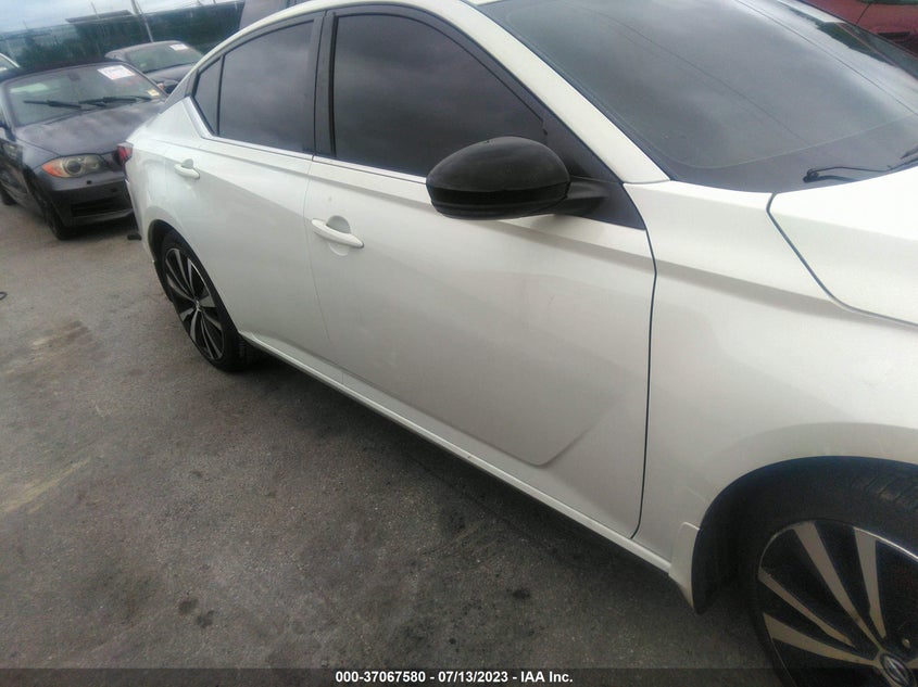 VIN 1N4BL4CV3MN304212 2021 NISSAN ALTIMA 2.5 SR