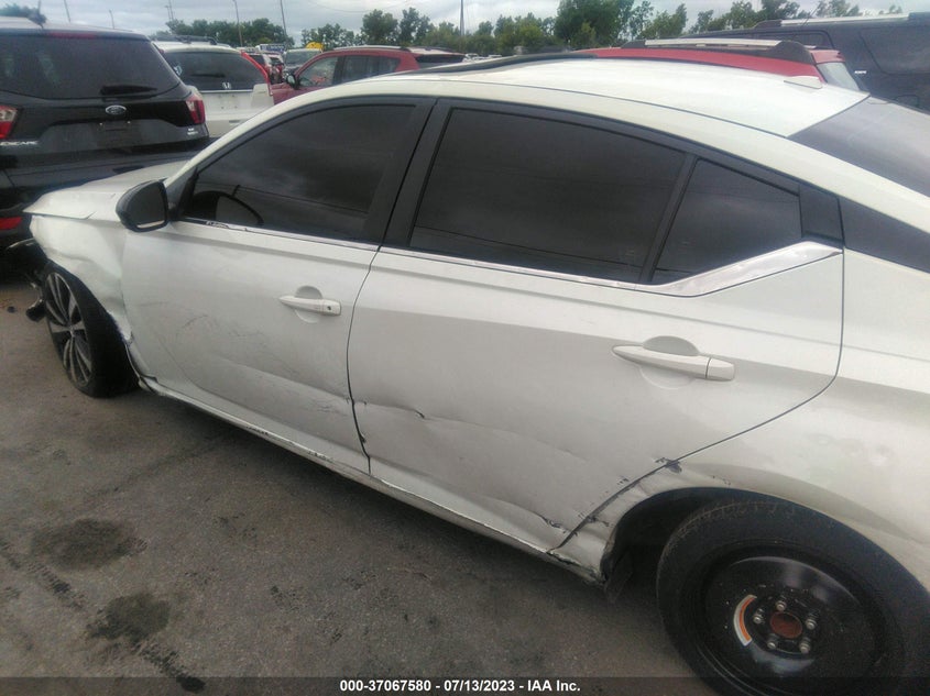 VIN 1N4BL4CV3MN304212 2021 NISSAN ALTIMA 2.5 SR