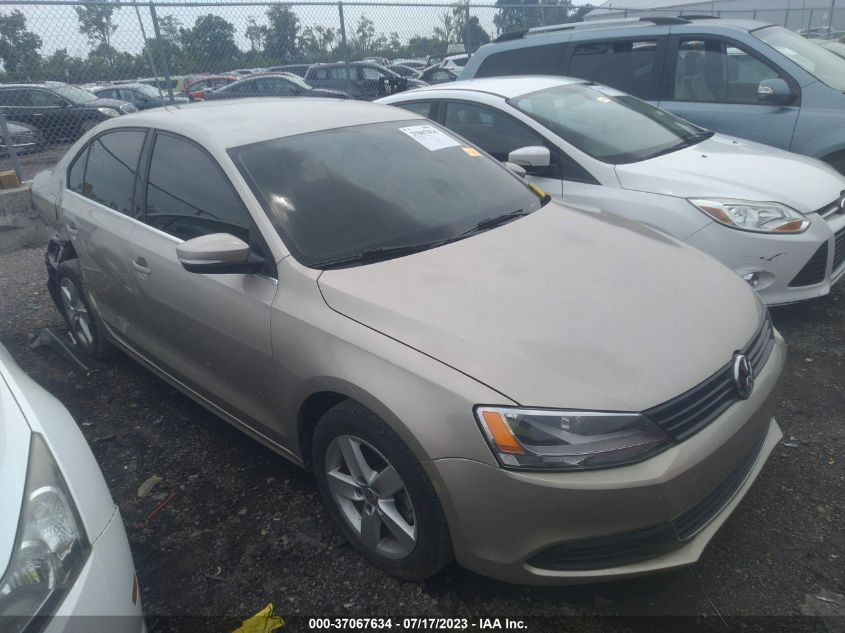 2013 VOLKSWAGEN JETTA SEDAN TDI - 3VWLL7AJ8DM293814