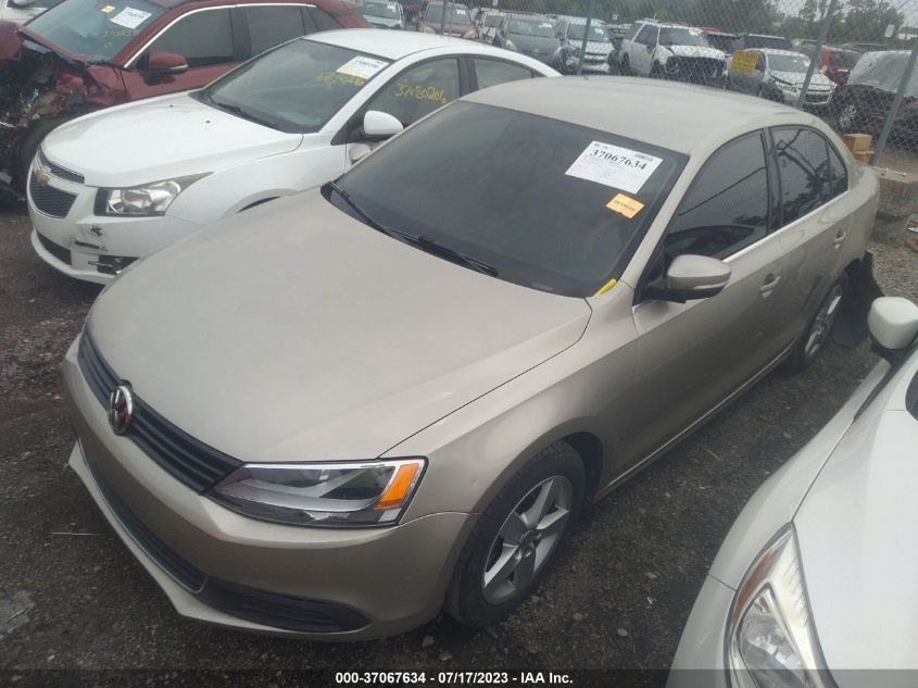 2013 VOLKSWAGEN JETTA SEDAN TDI - 3VWLL7AJ8DM293814