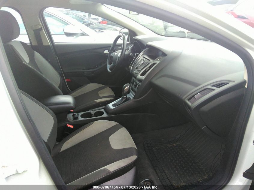 2014 FORD FOCUS SE - 1FADP3F27EL269762