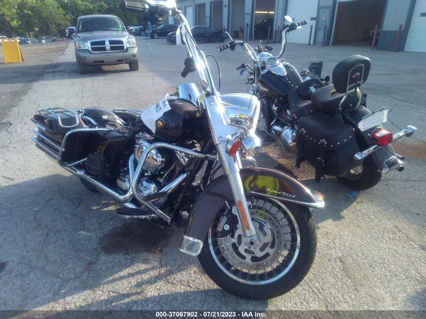 2013 HARLEY-DAVIDSON FLHR ROAD KING/ANNIVERSARY - 1HD1FBM28DB635051