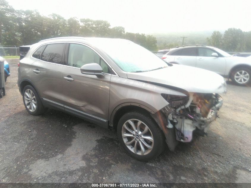 2016 LINCOLN MKC SELECT - 5LMCJ2D96GUJ23277