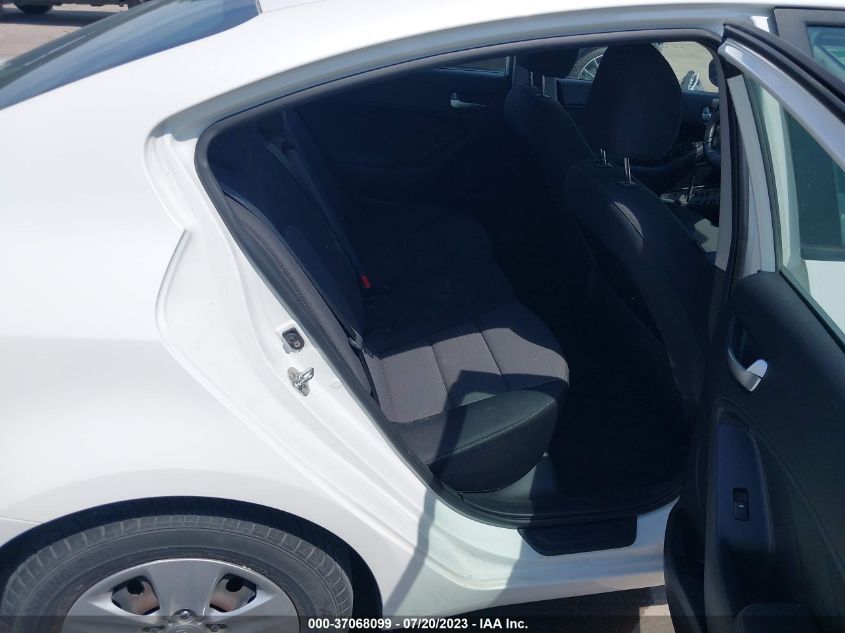 2018 KIA FORTE LX - 3KPFL4A78JE164450
