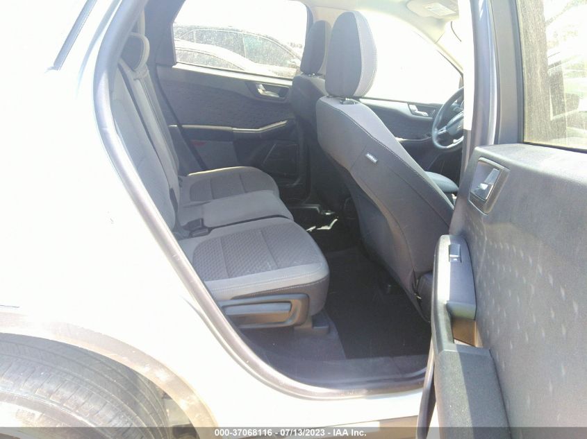 2020 FORD ESCAPE SE - 1FMCU0G68LUA31159