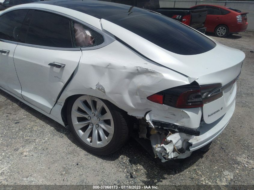 2018 TESLA MODEL S - 5YJSA1E26JF274084