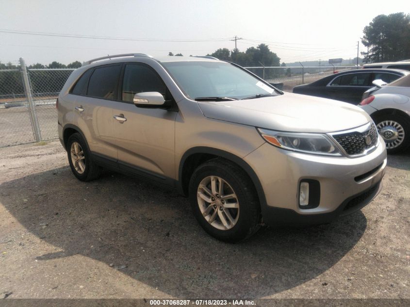 2014 KIA SORENTO LX - 5XYKT3A62EG461013