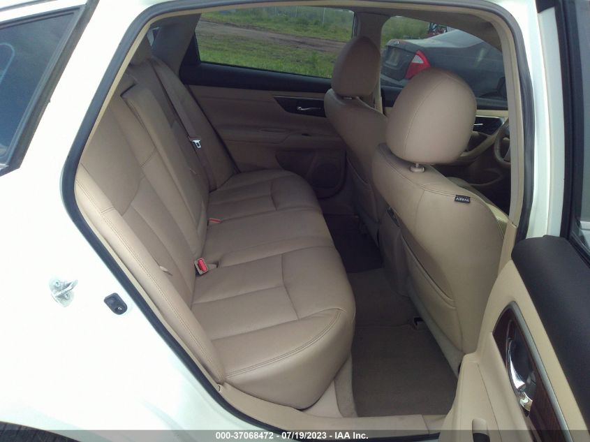 2013 NISSAN ALTIMA 2.5/S/SV/SL - 1N4AL3AP8DN567600