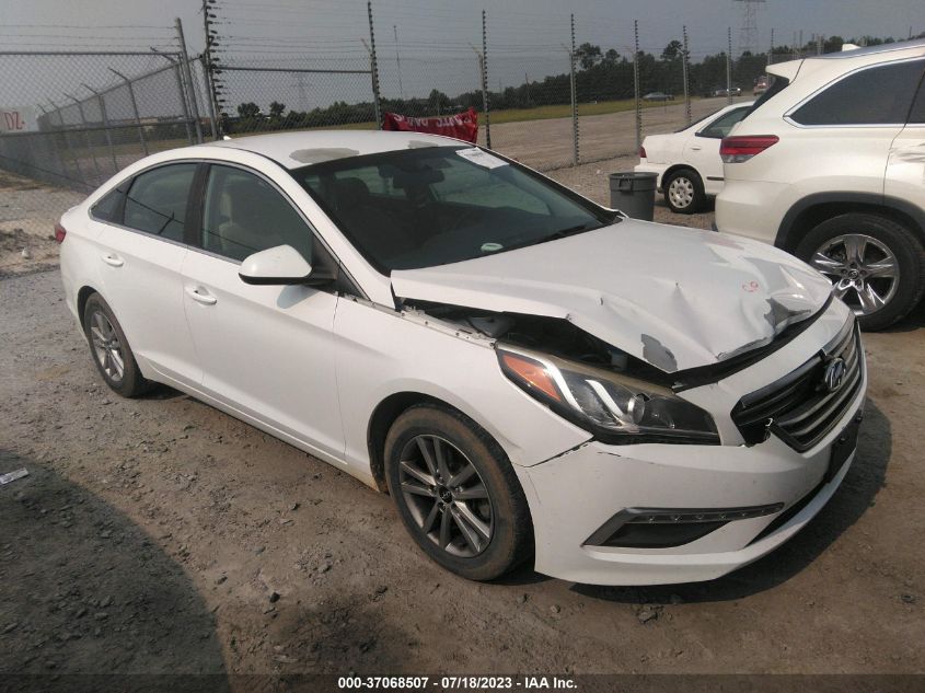 2015 HYUNDAI SONATA SE - 5NPE24AF8FH201022