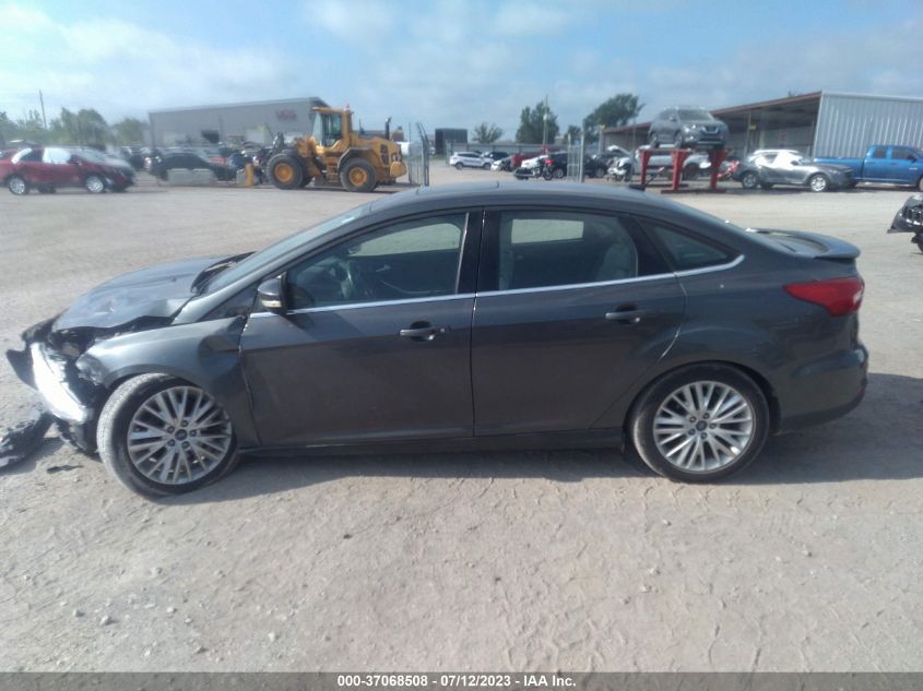 2017 FORD FOCUS TITANIUM - 1FADP3J26HL287620